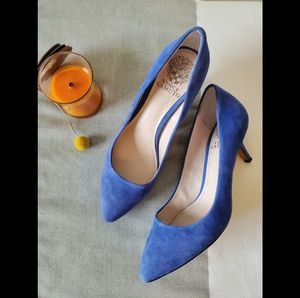 💙Vince Camuto Suede Kitten Heel pump